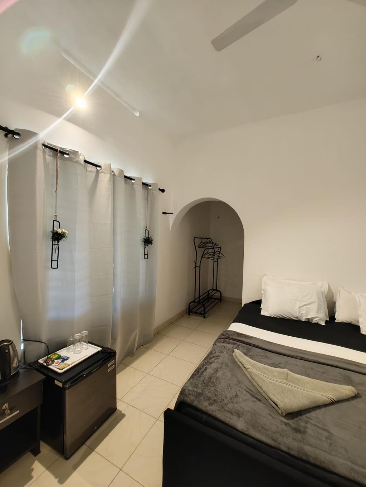Satta Beach Deluxe วาร์คาลา ห้อง รูปภาพ