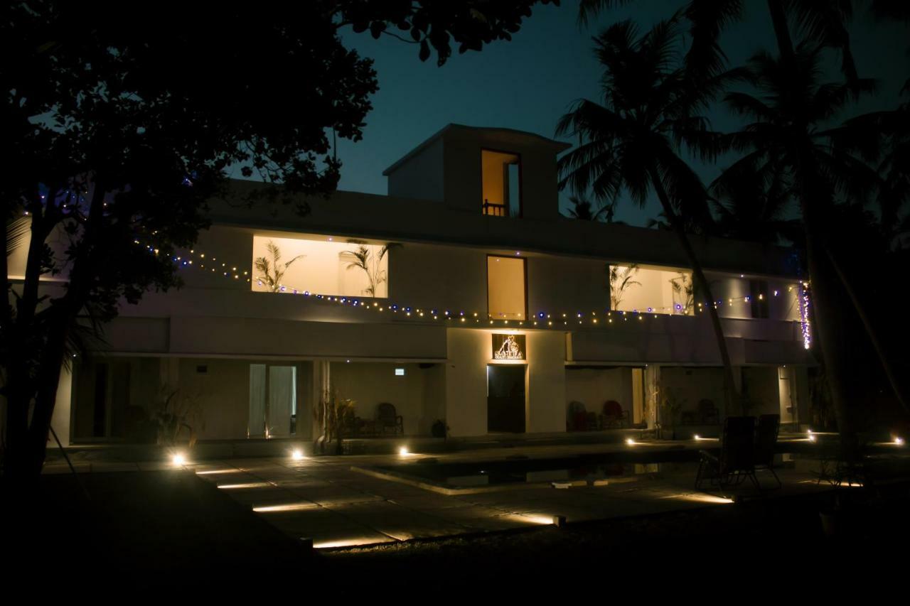 Satta Beach Deluxe วาร์คาลา ภายนอก รูปภาพ